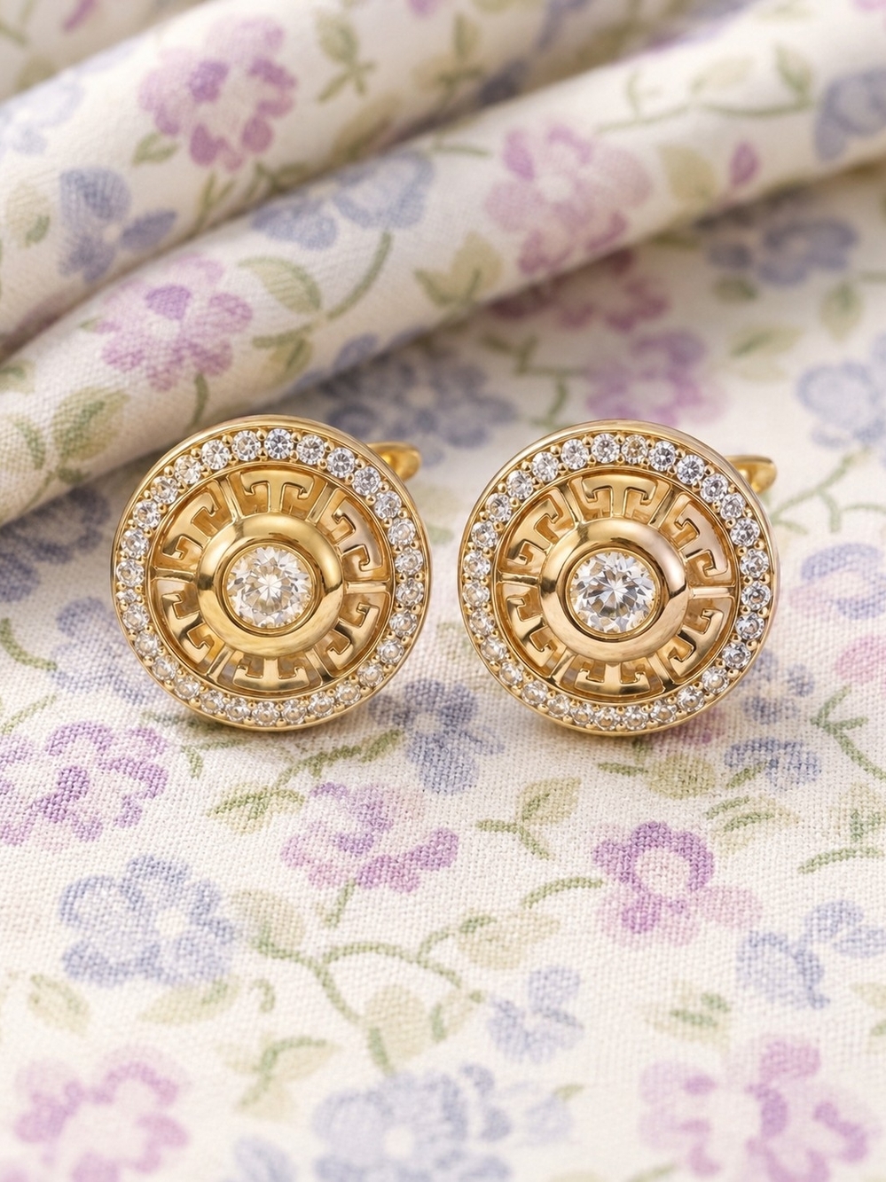 Laminated Gold 14k. Round Crystal Stud Earrings